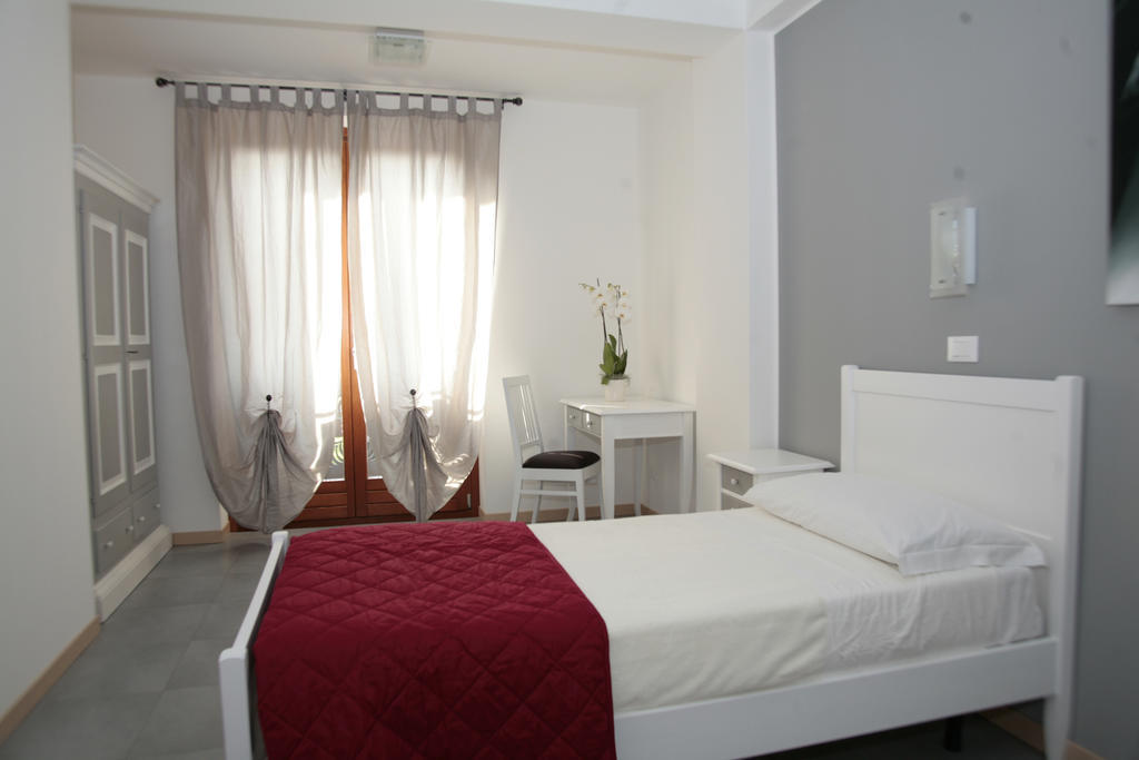 Bed & Breakfast Nettuno Comun Nuovo Номер фото